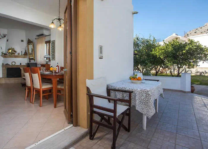 Christine Beachside Villa Pefkos * Pefki