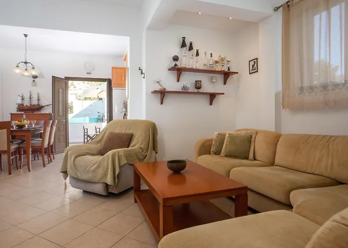 Christine Beachside Villa Pefkos Pefki