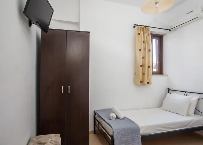 Landsted Christine Beachside Villa Pefkos *