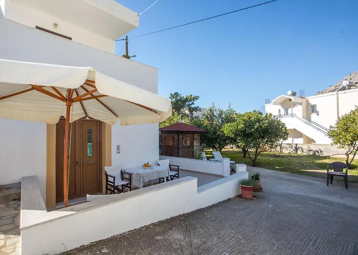 Landhuis Christine Beachside Villa Pefkos Pefki